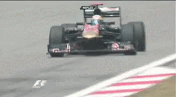 Wheels Fall Off F1 GIF - WheelsFallOff F1 FormulaOne GIFs