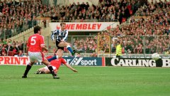 John Sheridan scores goal at Wembley in the Cup Final